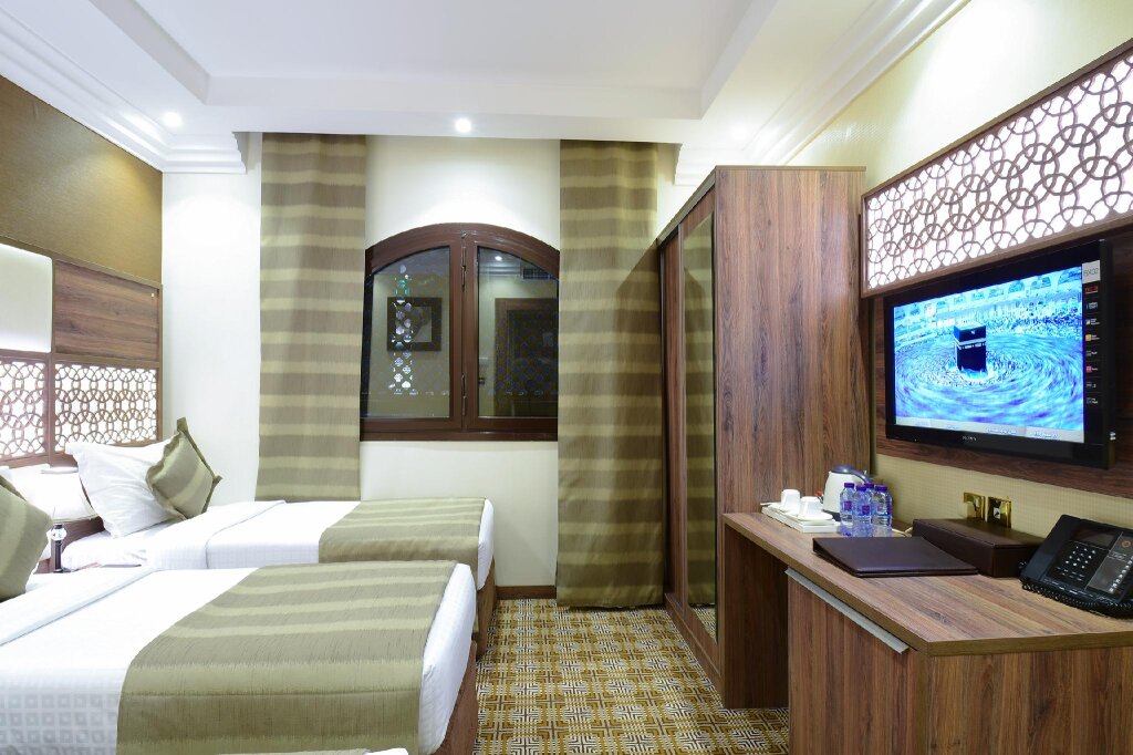Двухместный номер Standard Golden Tulip Al-Zahabi Hotel