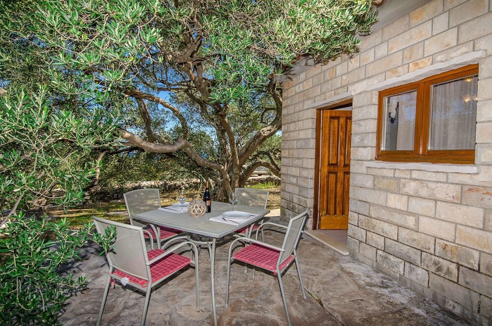 Cottage House Petar