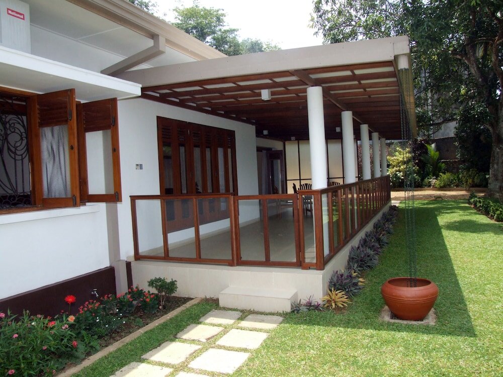 Номер Deluxe Serene Villa Ratnapura