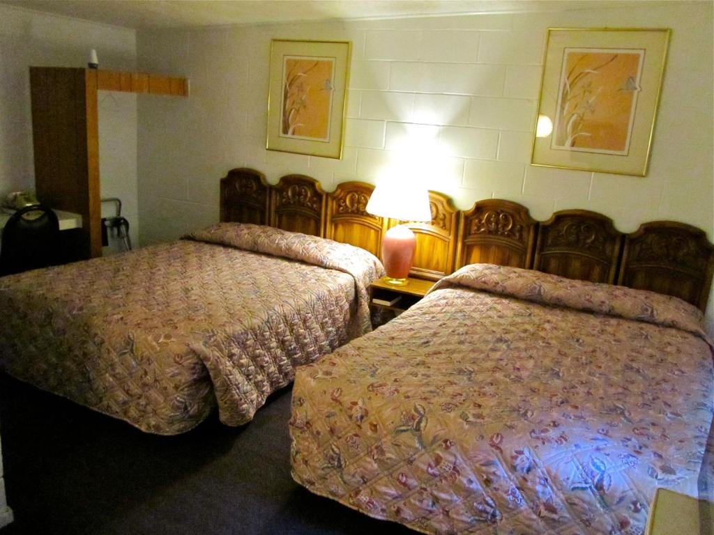 Standard room Relax Inn - Cottage Grove