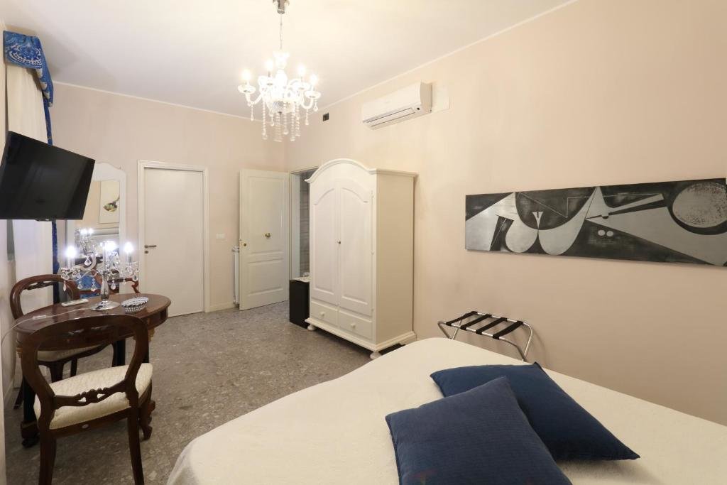 Standard Zimmer Porta Di Mezzo Luxury Suites & Rooms