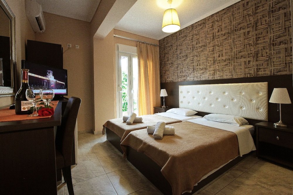 Standard Doppel Zimmer mit Balkon Hotel Epavli