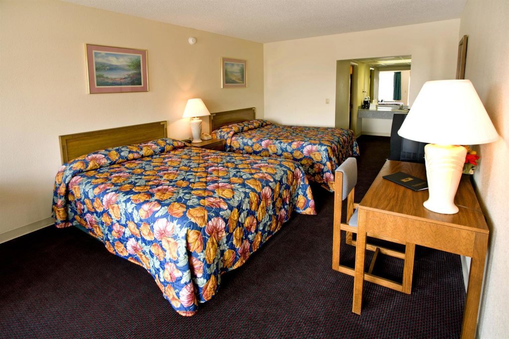 Standard Vierer Zimmer Extended Stay Suites Cookeville - Tennessee Tech