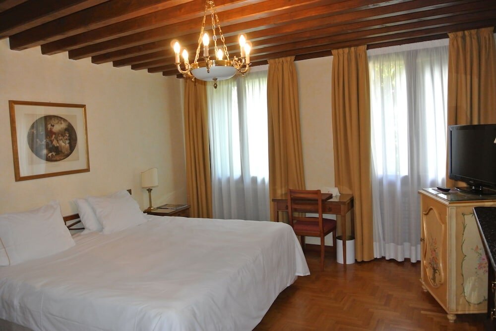 Номер Deluxe Hotel Villa Cipriani