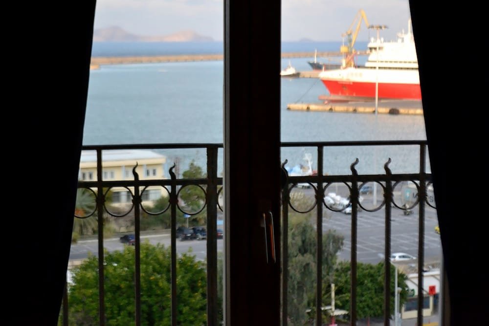 Одноместный номер Executive с балконом и с видом на море GDM Megaron, Historical Monument Hotel