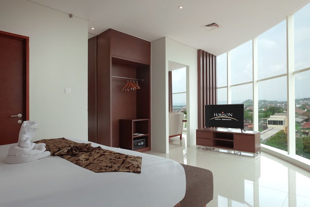 Junior suite con vista sulla città Horison Nindya Semarang
