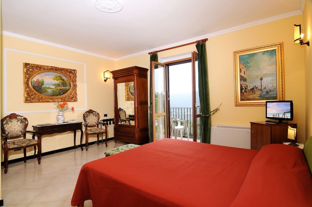 Двухместный номер Standard с балконом Hotel Villa La Colombaia