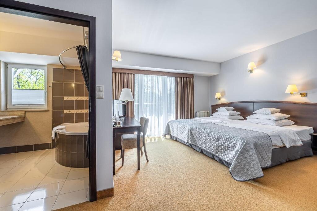 Двухместный номер Standard Hotel Warszawa Spa & Resort