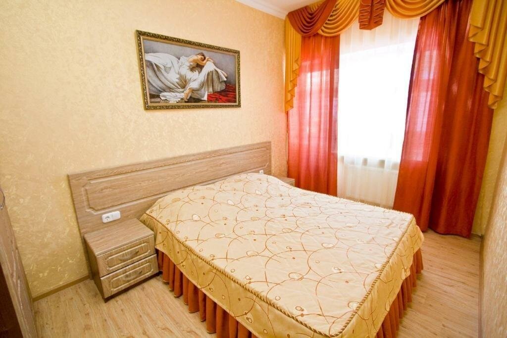 3 Bedrooms Suite Sibir Dzhemete Hotel