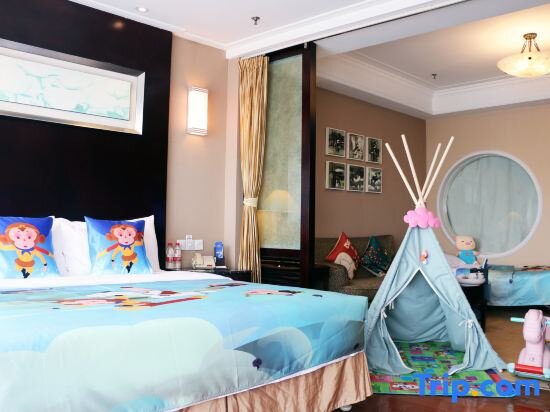 Семейный тент Qingdao Blue Horizon Hotel - Laoshan