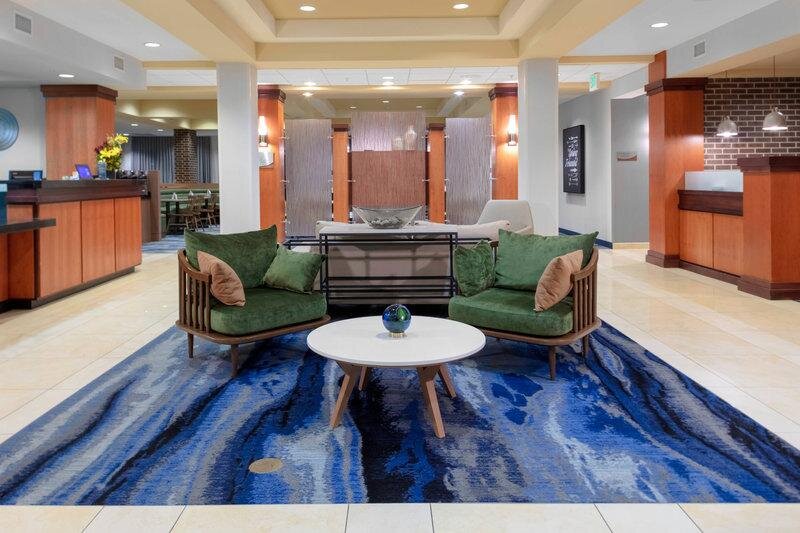 Кровать в общем номере Fairfield Inn & Suites by Marriott Wichita Downtown