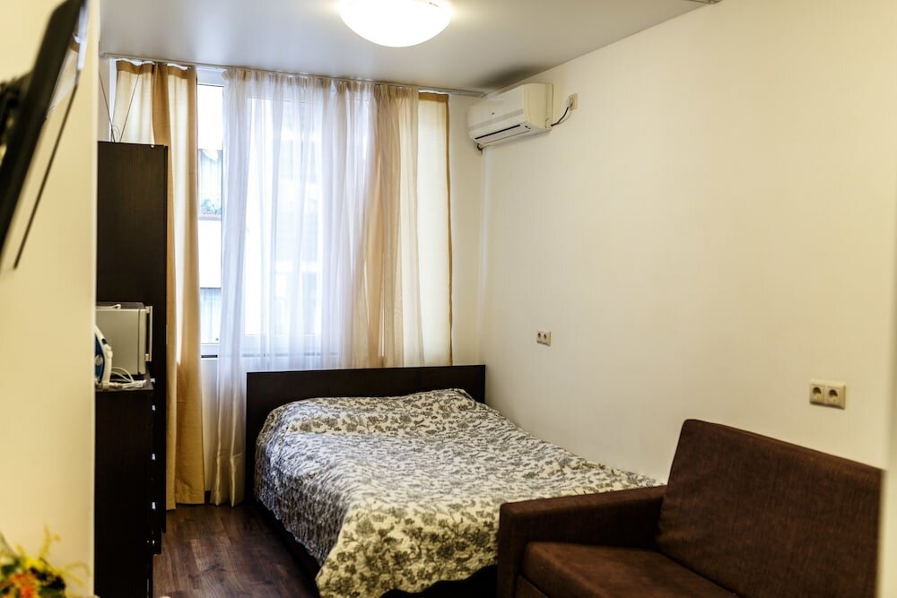 Appartement Apartment on Lysaya Gora 33b Green Area 1