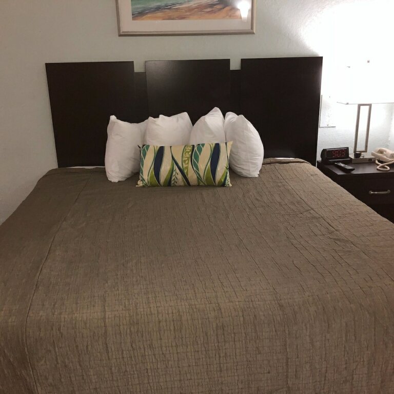 Номер Standard с 2 комнатами с частичным видом Ocean Plaza Motel