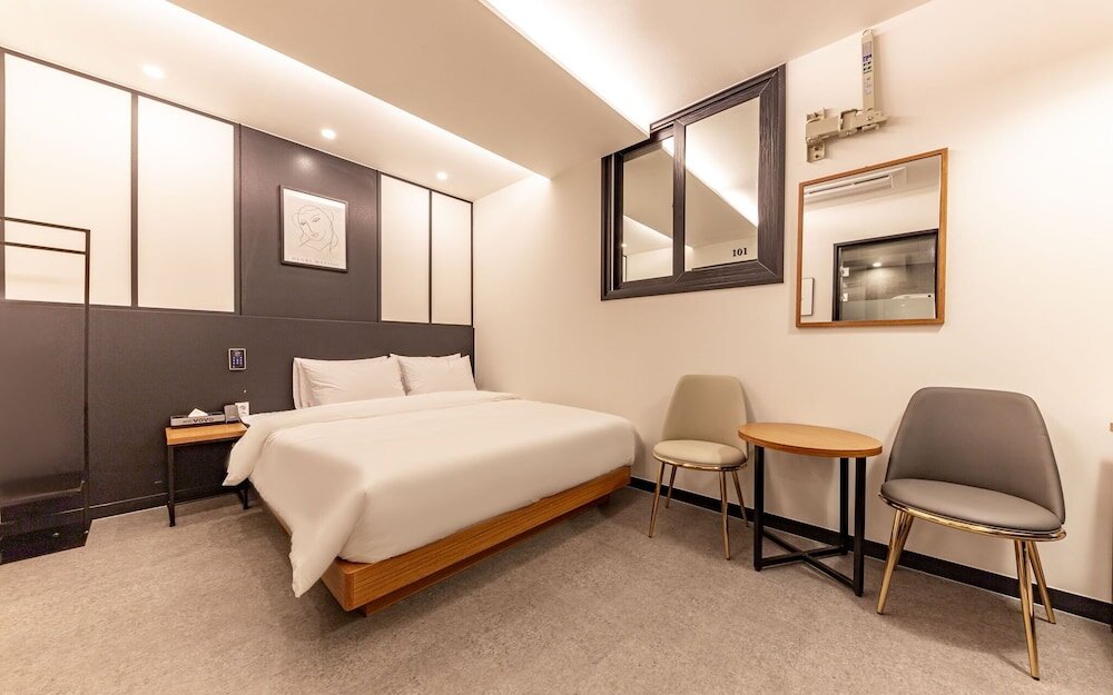 Standard Zimmer Jinju Hotel Vovo