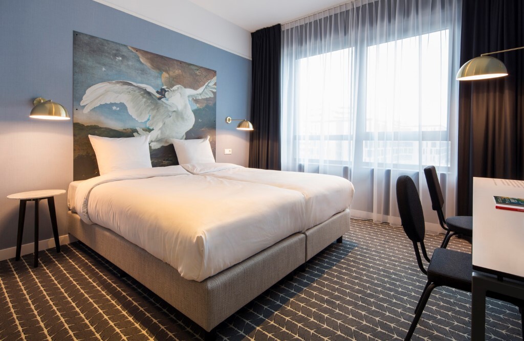 Corendon Village Hotel Amsterdam 巴德胡弗多普