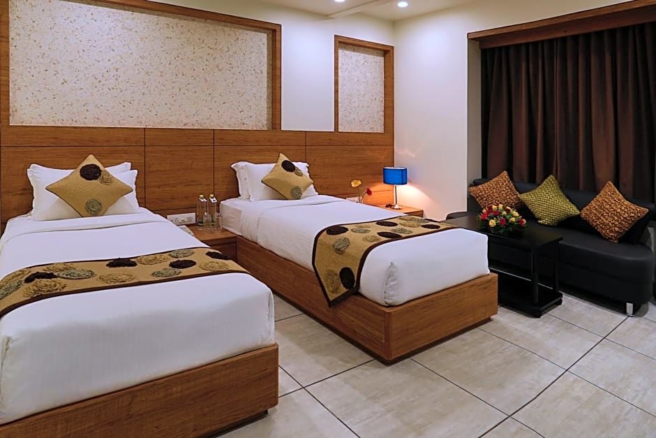 Standard room Grand Kailash Hotel