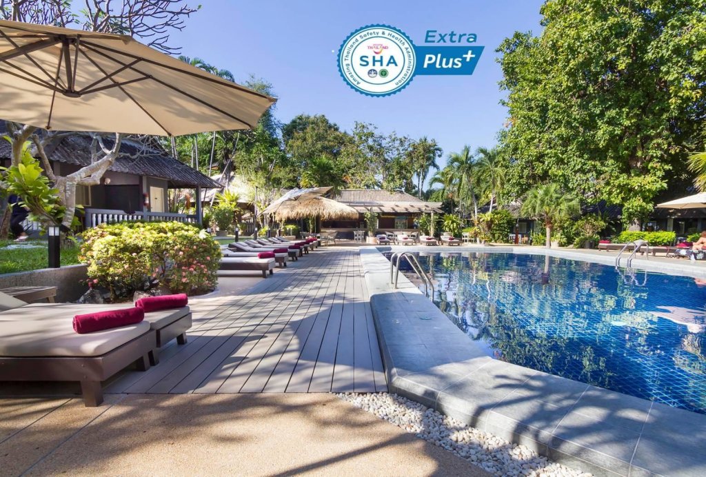 Номер Standard Let's Hyde Pattaya Resort & Villas - Pool Cabanas