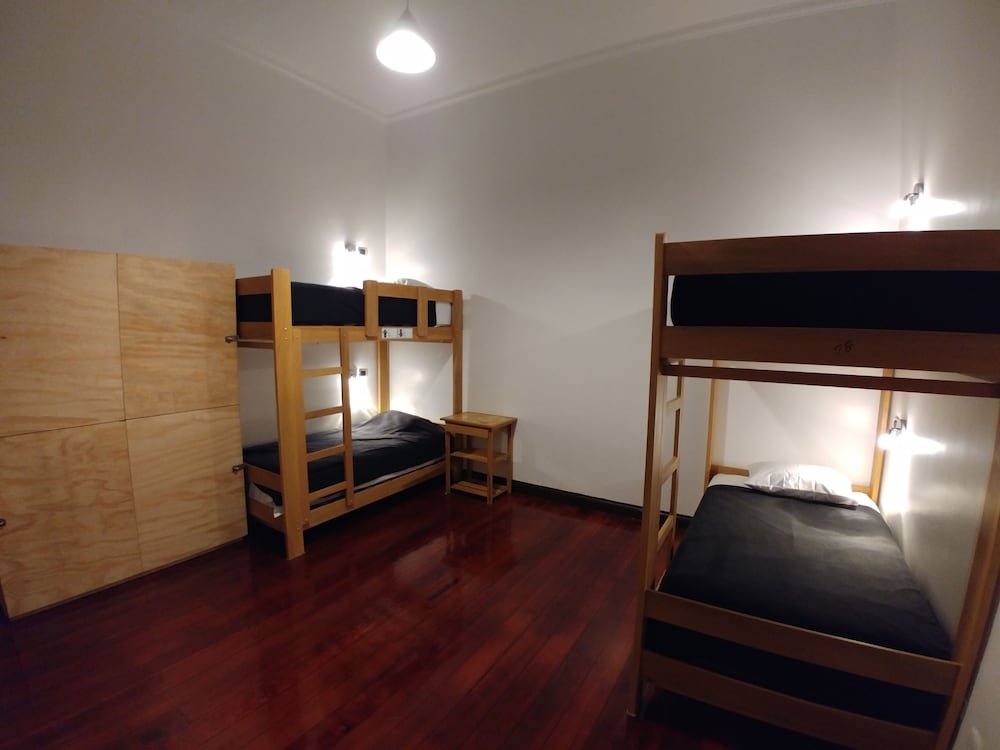 Cama en dormitorio compartido (dormitorio compartido femenino) Orchid Hostels