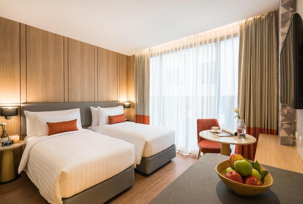 Deluxe Double room with city view The Key Premier Hotel Sukhumvit Bangkok