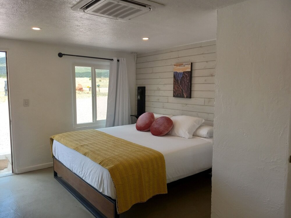 Comfort Suite Little Canyon Inn
