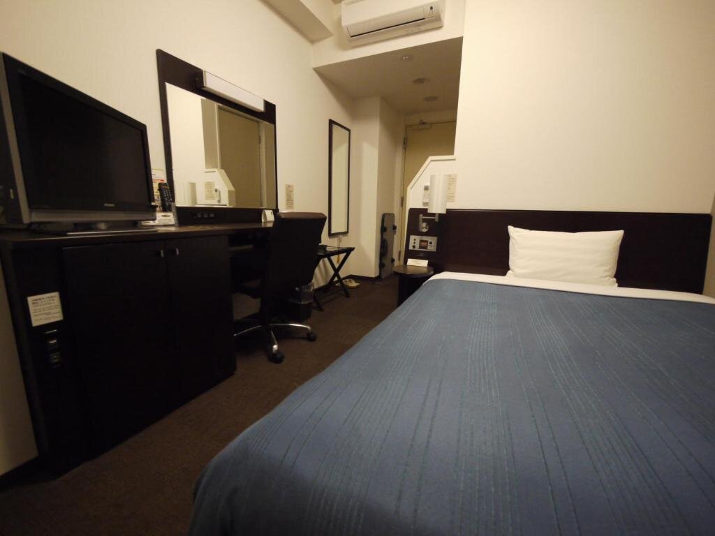Comfort Single room Hotel Route-Inn Seki