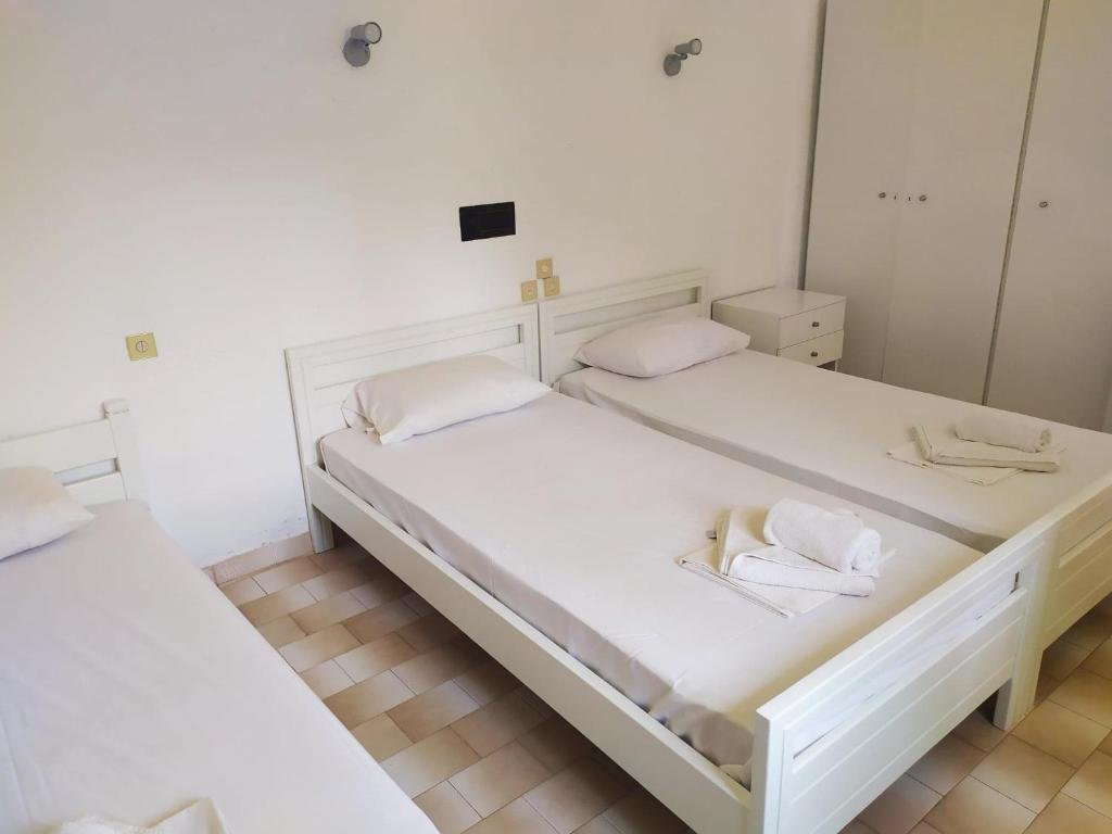Standard Double room with balcony and with view Xenios Dias