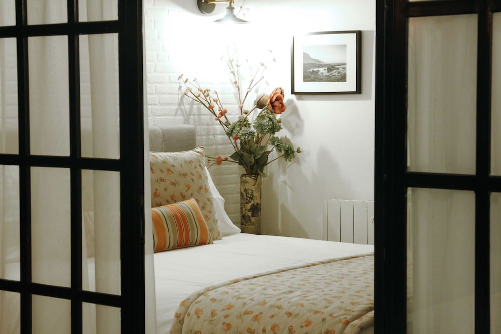 2 Bedrooms Family Apartment Storytellers Villas