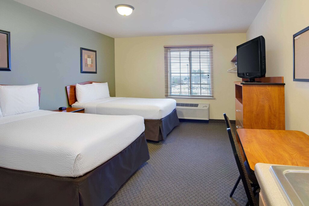Люкс WoodSpring Suites Raleigh Northeast Wake Forest