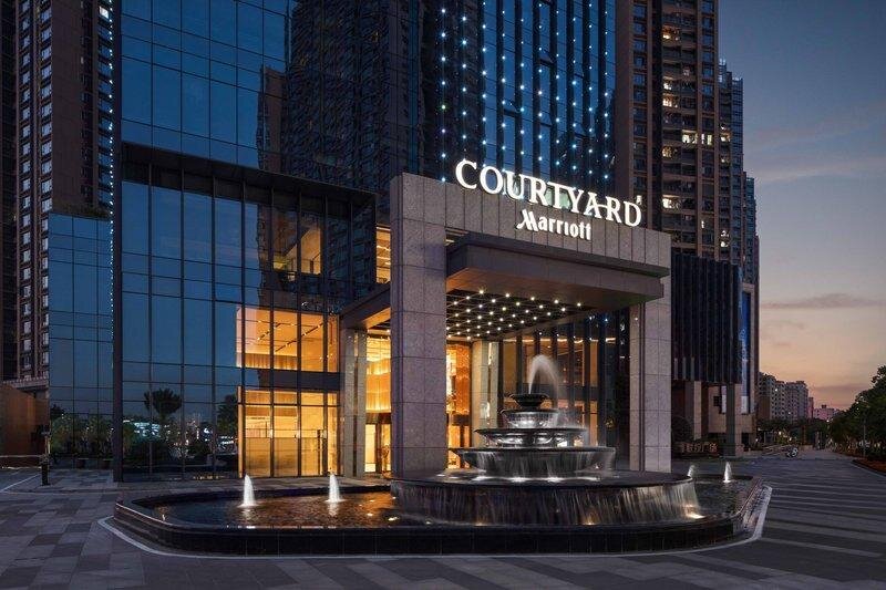 Номер Standard Courtyard by Marriott Shenzhen Bao'an