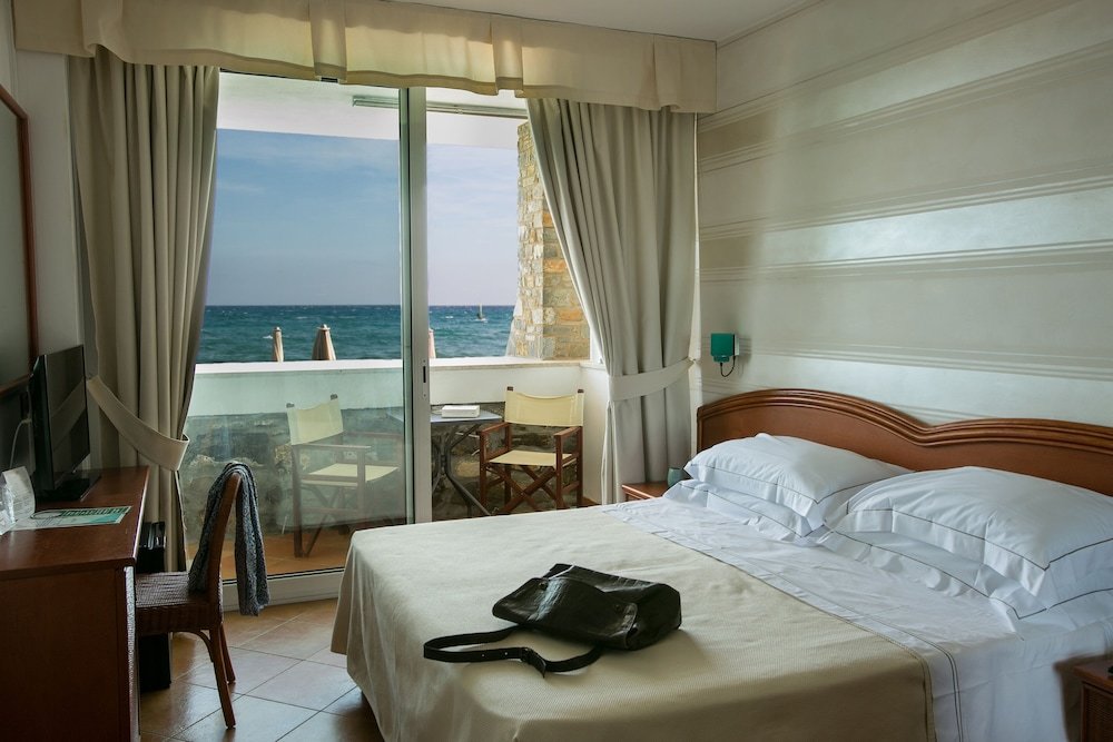 Standard Double room with balcony Hotel Arc En Ciel
