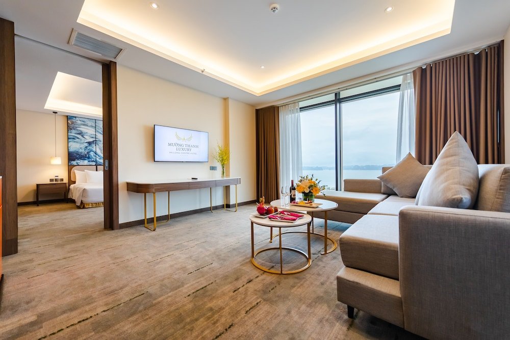Suite Grand Muong Thanh Luxury Ha Long Centre Hotel
