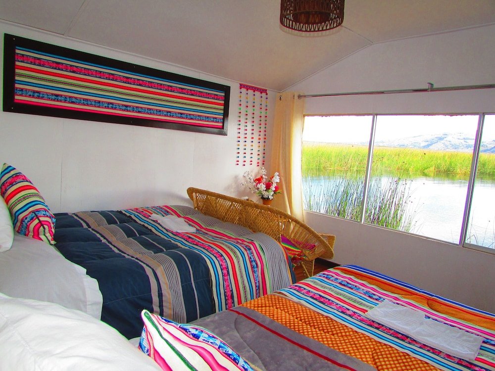 Standard Zimmer Uros Floating Home Titicaca