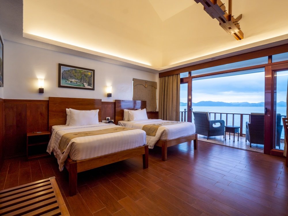 Villa Doppelhaus mit Balkon Sunlight Eco Tourism Island Resort