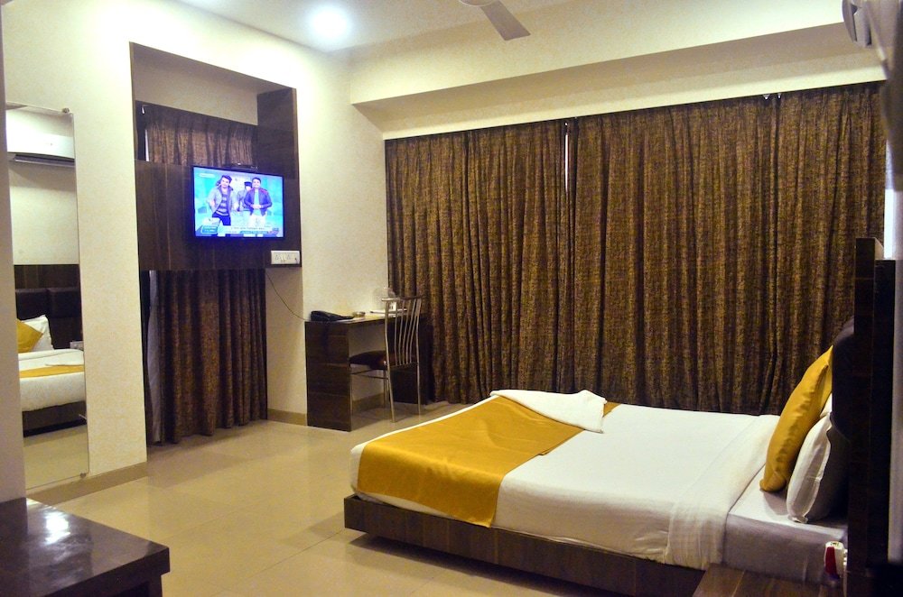 Deluxe Double room with city view THE BEST HOTEL MUMBAI