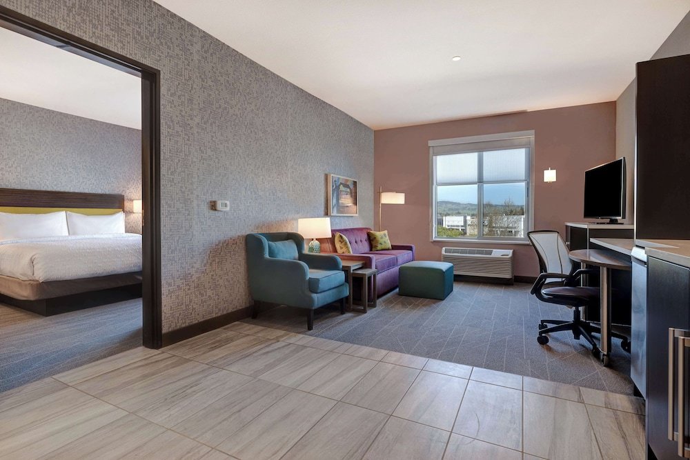 Люкс c 1 комнатой с видом на горы Home2 Suites By Hilton Petaluma
