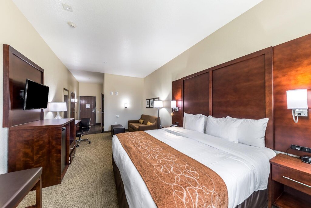 Suite Comfort Suites Grand Prairie - Arlington North