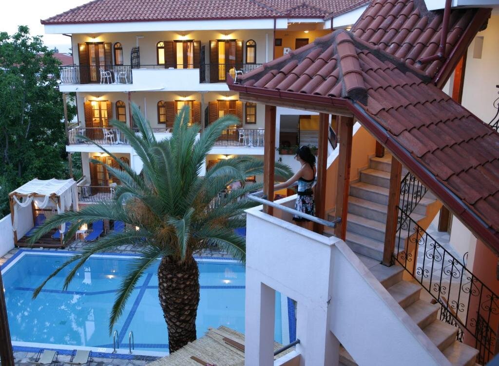 Camera doppia Standard con vista sulla piscina Hotel Calypso