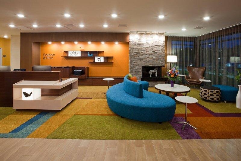 Кровать в общем номере Fairfield Inn & Suites by Marriott St. Paul Northeast