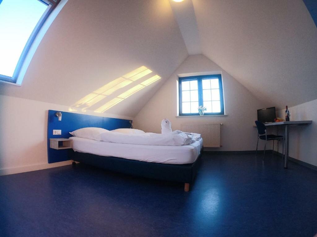 Двухместный номер Standard Smart Hostel by Landgasthof Velber 24h7d