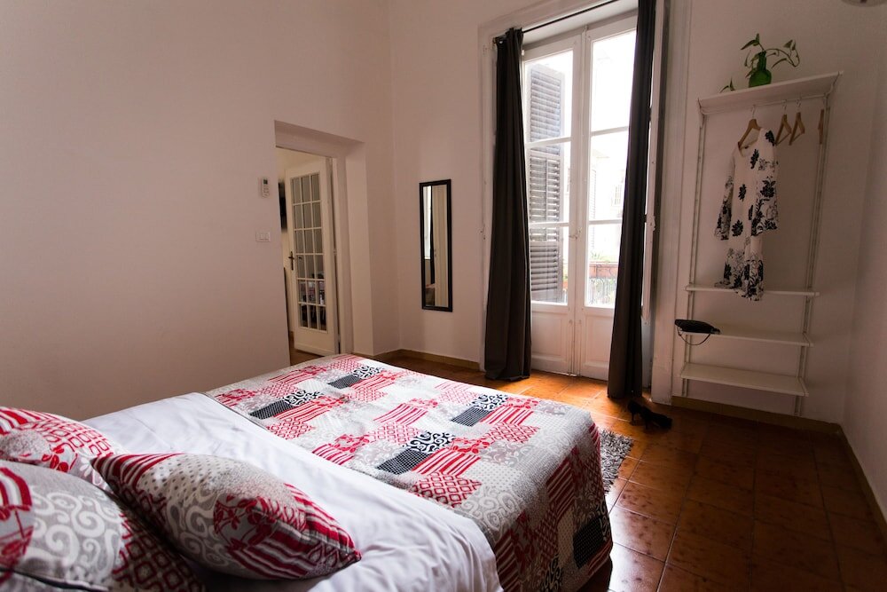 Standard room with balcony and with garden view A Casa di Amici