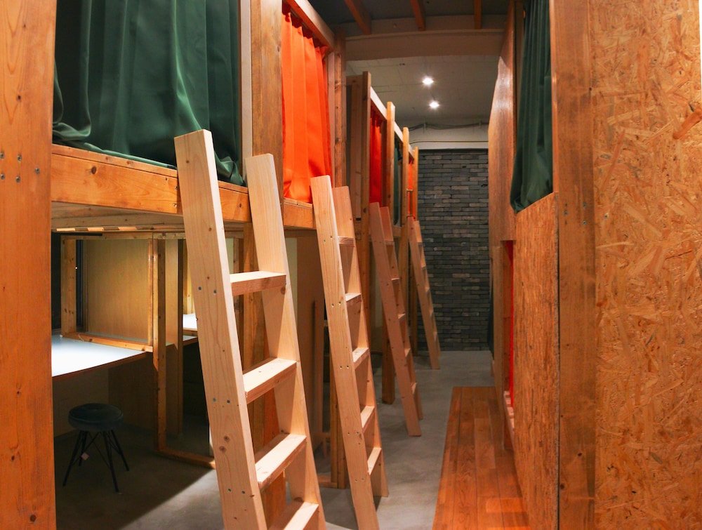 Кровать в общем номере kawa DOCK hostel coliving
