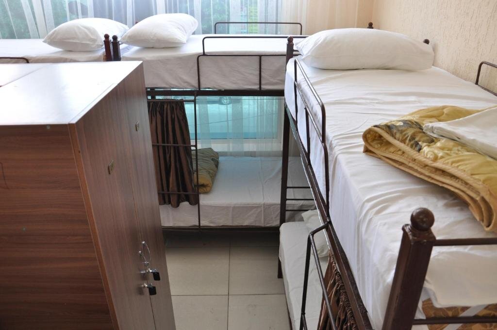 Кровать в общем номере (мужской номер) Hostel - NS Prestige