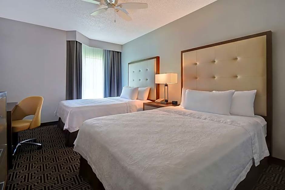 Четырёхместный люкс для гостей с ограниченными возможностями Homewood Suites By Hilton HOU Intercontinental Airport