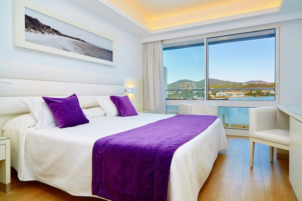 Двухместный номер с балконом и с видом на море Hotel Argos Ibiza