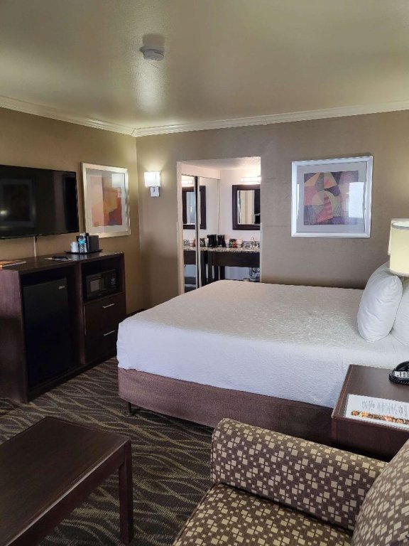 Номер Standard Best Western InnSuites Tucson Foothills Hotel & Suites