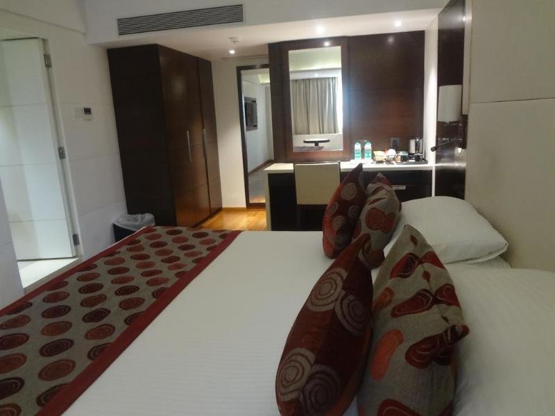 Standard room Ramee Guestline Hotel Juhu
