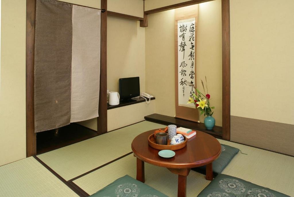 Standard simple chambre Matsubaya Ryokan