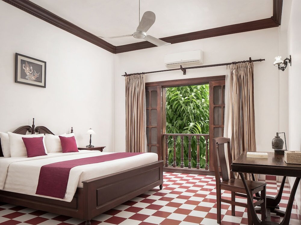 Люкс с 2 комнатами с балконом Chateau d'Angkor La Residence