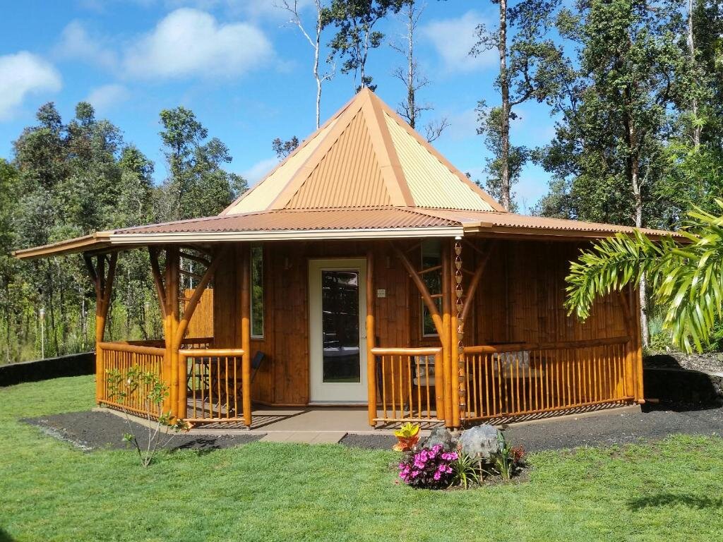 Бунгало с видом на сад Volcano Eco Retreat by Heart Core Hotels