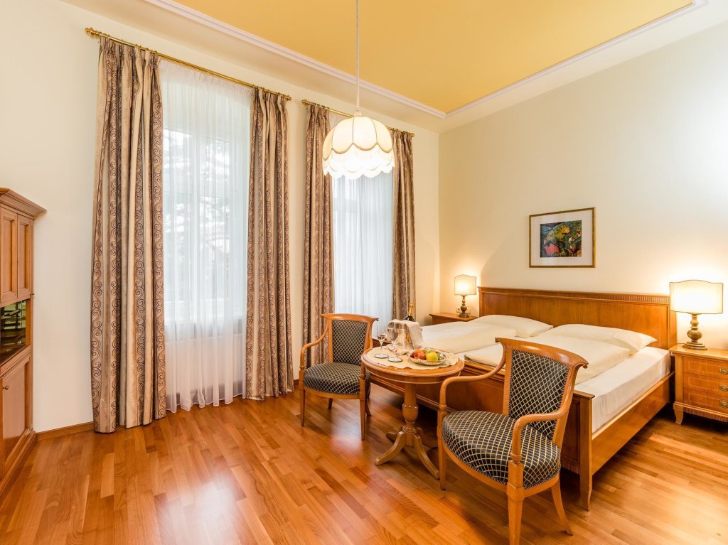 Standard Double room Hotel Bavaria